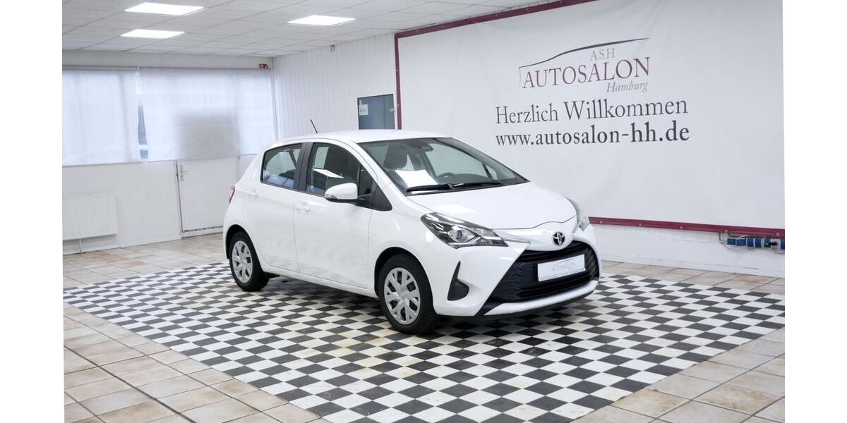 Toyota Yaris 25.568 km 13.499 &euro; Hamburg 22399