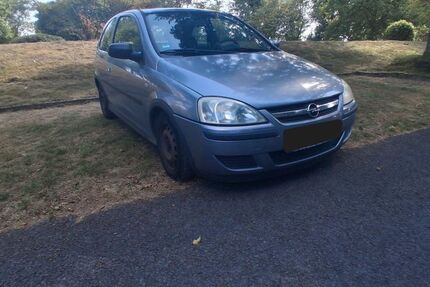 Opel Corsa 208.000 km 1.290 &euro; Halver 58553