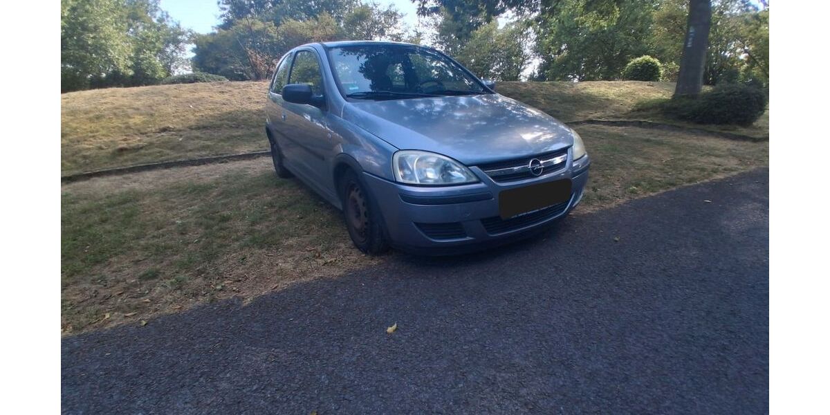 Opel Corsa 208.000 km 1.290 &euro; Halver 58553