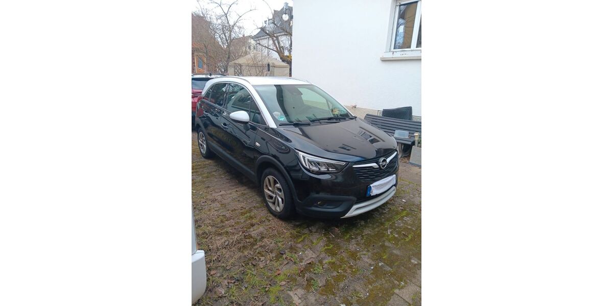 Opel Crossland (X) 40.600 km 12.950 &euro; Stuttgart 70563