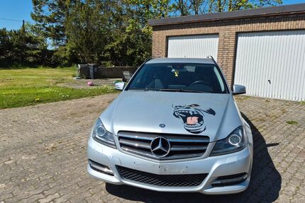 Mercedes-Benz 220 345.920 km 4.600 &euro; Taarstedt 24893