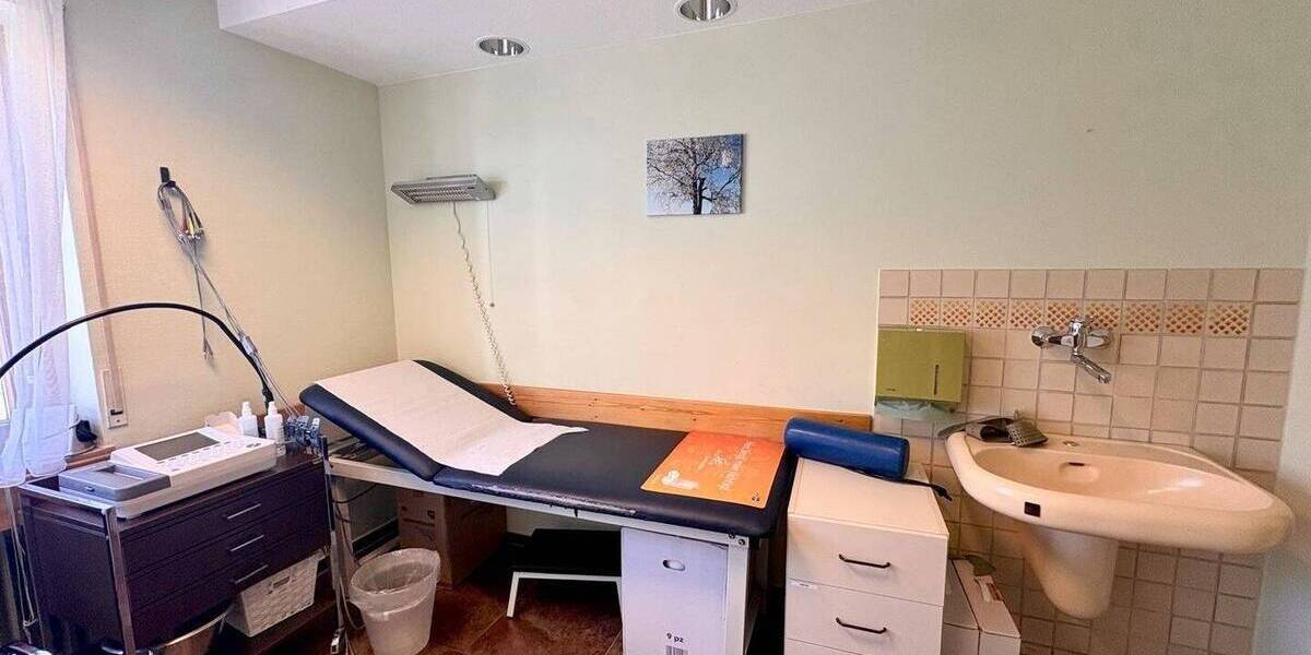 Etagenwohnung Bad Wurzach - 6 Zimmer, 104 m&sup2;, 325.000&euro; | Angebot:26202275