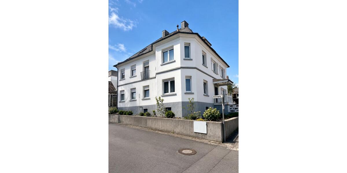 Mehrfamilienhaus, Wohnhaus Eschenburg - 11 Zimmer, 291 m&sup2;, 419.000&euro; | Angebot:26581794