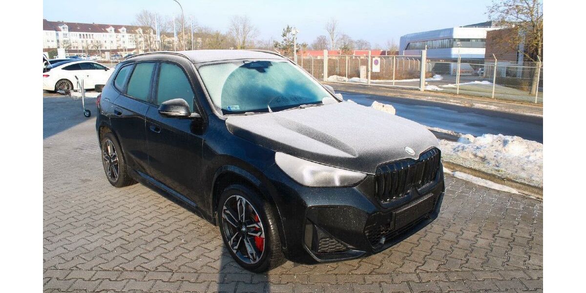 BMW X1 4.682 km 42.245 &euro; Ursensollen 92289