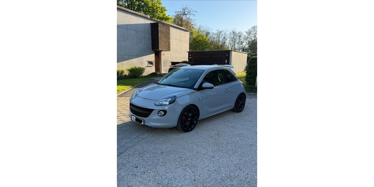 Opel Adam 76.413 km 13.700 &euro; Nürnberg 90427