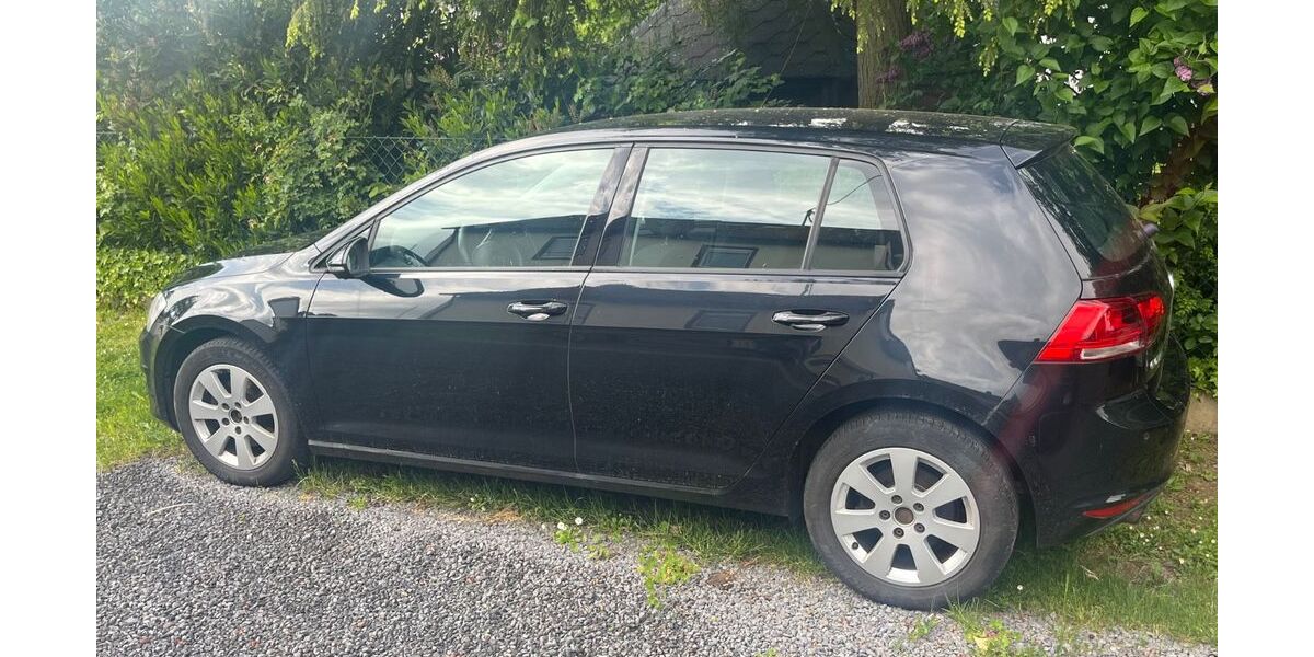 VW Golf 145.000 km 5.300 &euro; Kaisersesch 56759