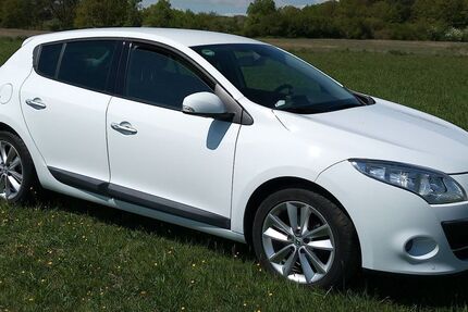 Renault Megane 62.229 km 8.100 &euro; Aßlar 35614