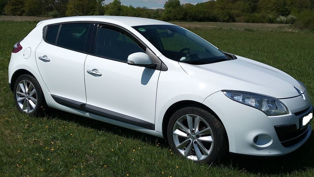 Renault Megane 62.229 km 8.100 &euro; Aßlar 35614