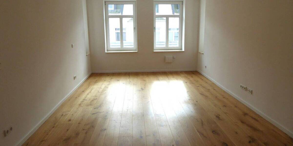 Zimmer Chemnitz Sonnenberg - 4 Zimmer, 93 m&sup2;, 700&euro; | Angebot:25985931