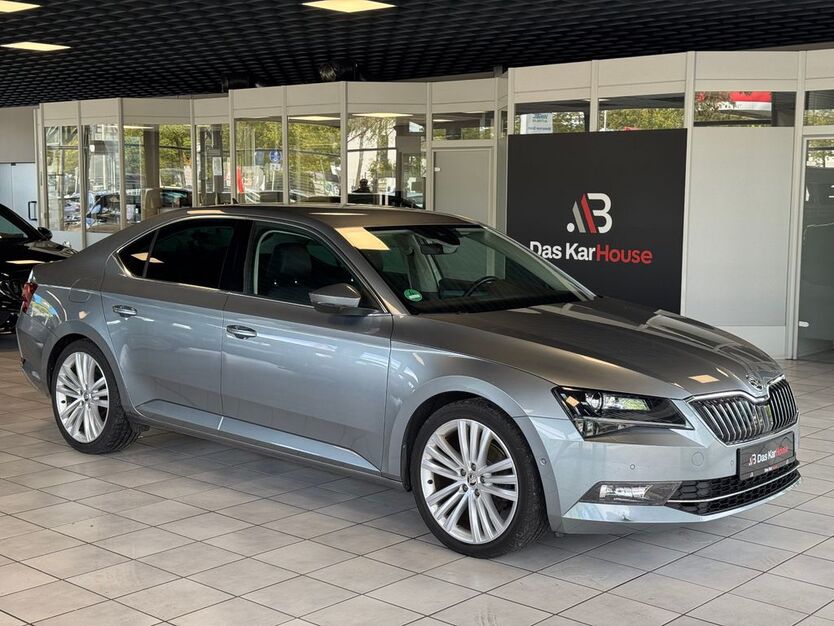 Skoda Superb 120.707 km 17.680 € Ingolstadt 85053