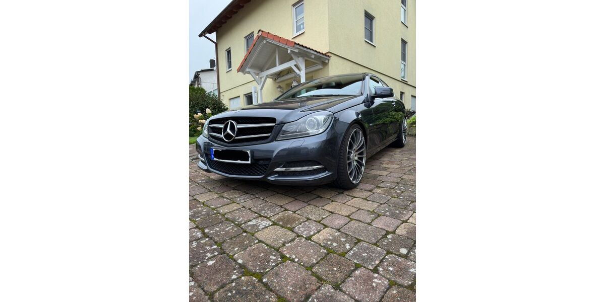 Mercedes-Benz C 350 101.300 km 18.750 &euro; Espenau 34314