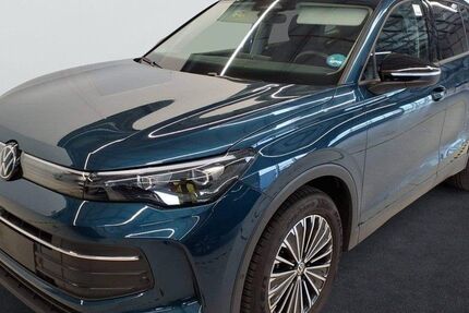 VW Tiguan 8.063 km 38.880 € Bad Driburg 33014
