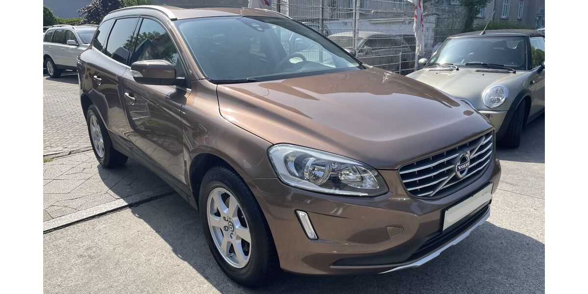 Volvo XC60 154.000 km 13.900 &euro; Berlin 12359