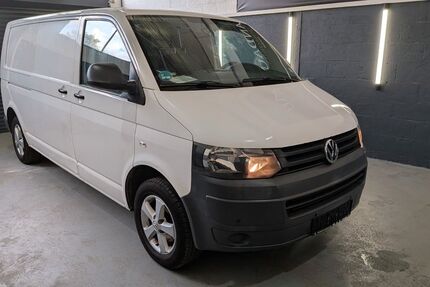 VW T5 Transporter 288.000 km 6.390 € Moers 47441