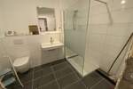 4 - Zimmerwohnung ohne Balkon im 1. Obergeschoss Gäste-WC Kellerraum PKW-Stellplatz