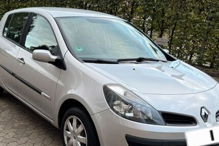 Renault Clio 170.000 km 2.750 € Hannover 30177