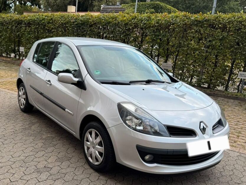 Renault Clio 170.000 km 2.750 € Hannover 30177