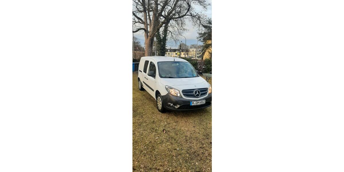 Mercedes-Benz Citan 235.600 km 5.999 &euro; München 81545