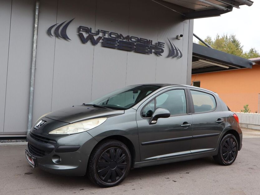 Peugeot 207 307.000 km 1.295 € Roding / Mitterkreith 93426