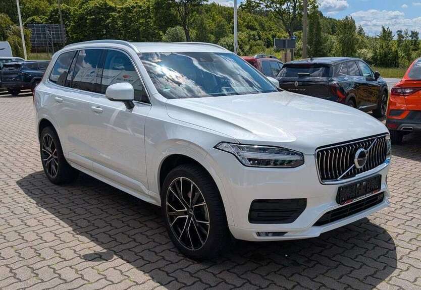 XC90