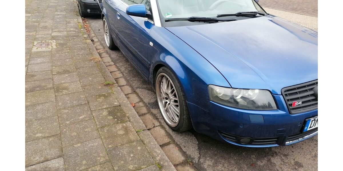 Audi A4 225.000 km 2.799 &euro; Düren 52353