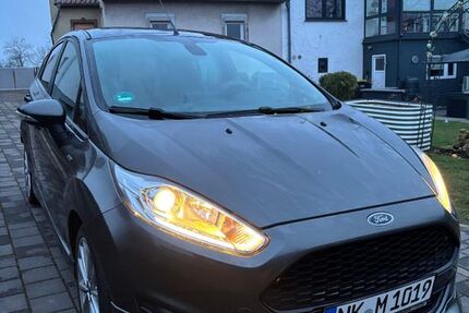 Ford Fiesta 72.100 km 9.000 &euro; Schiffweiler 66578
