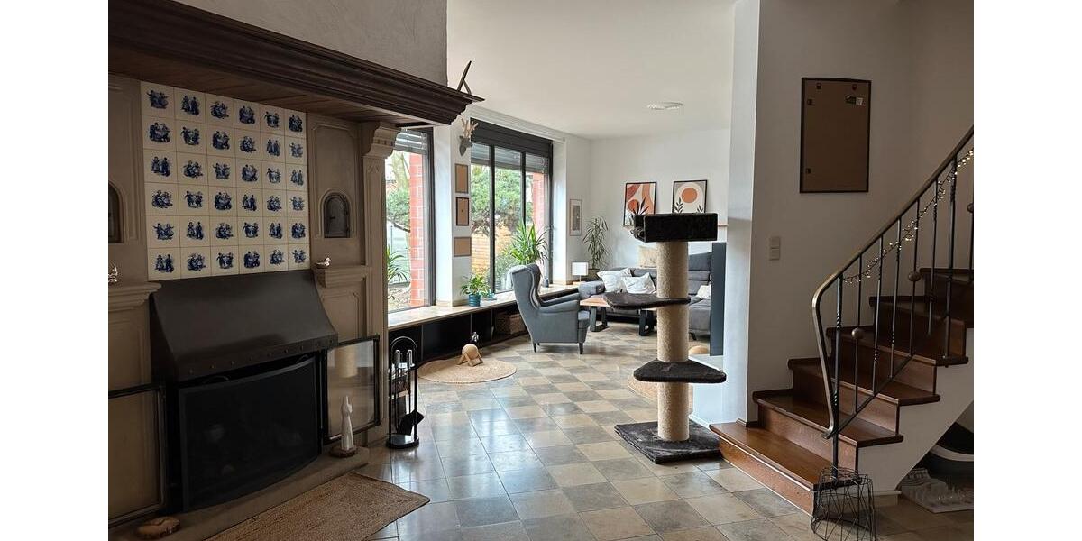 Etagenwohnung Münster Münster-Ost - 4 Zimmer, 169 m&sup2;, 1.450&euro; | Angebot:25894329