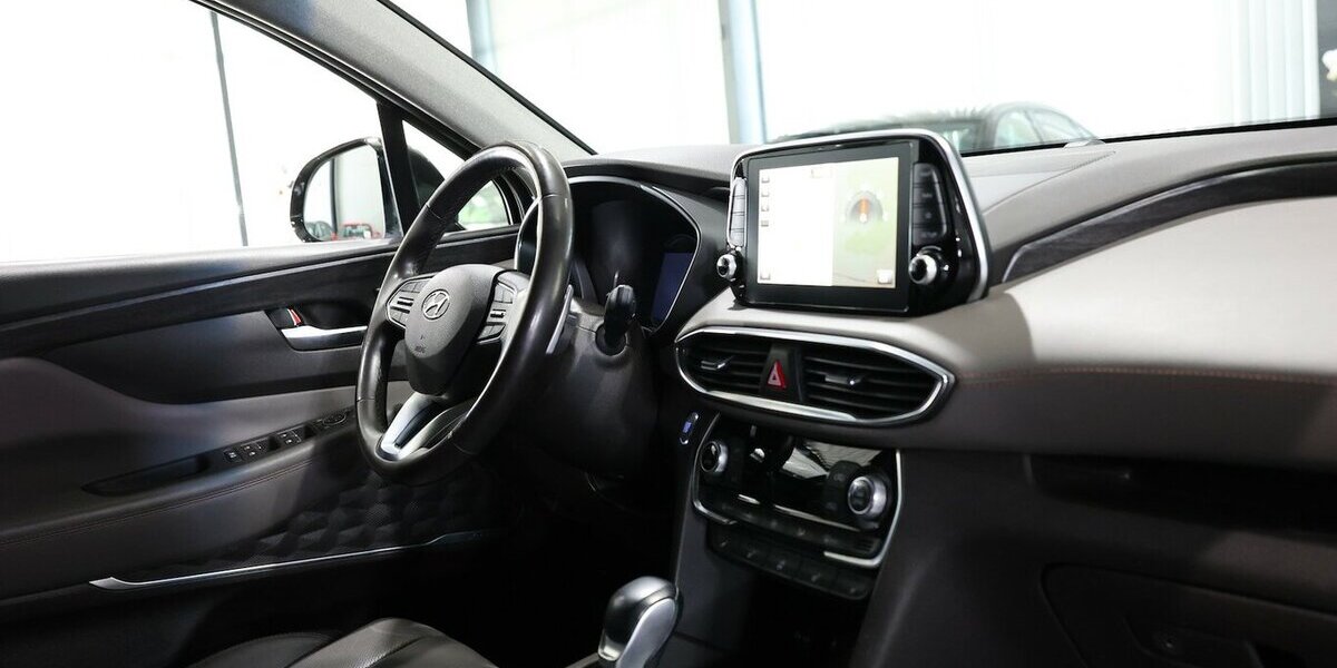 Hyundai Santa Fe 2.2 CRDI 4WD PREMIUM / VOLLAUSSTATTUNG 90.000 km 24.991 &euro; Hamm 59077