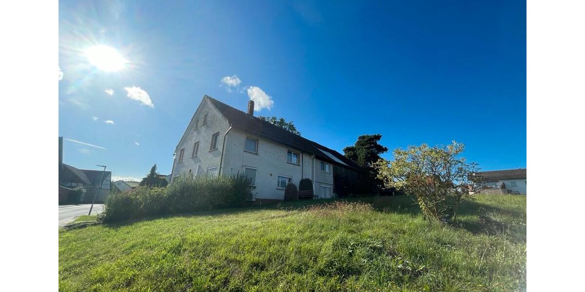 Bauernhaus, Landhaus Wartenberg - 5 Zimmer, 212 m&sup2;, 180.000&euro; | Angebot:26415380