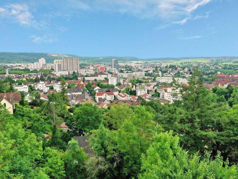 Ihr Panorama-Refugium: Ein- oder Zweifamilienhaus mit fantastischer Aussicht