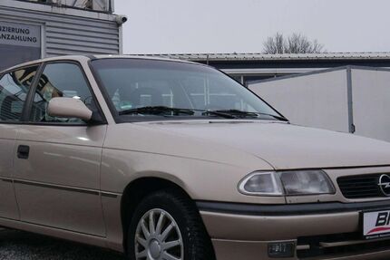 Opel Astra 148.300 km 990 &euro; Königsbrunn 86343