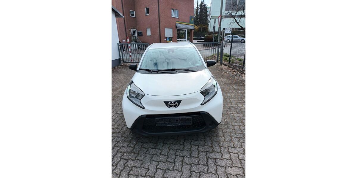 Toyota Aygo (X) 144.000 km 7.800 &euro; Kreuztal 57223