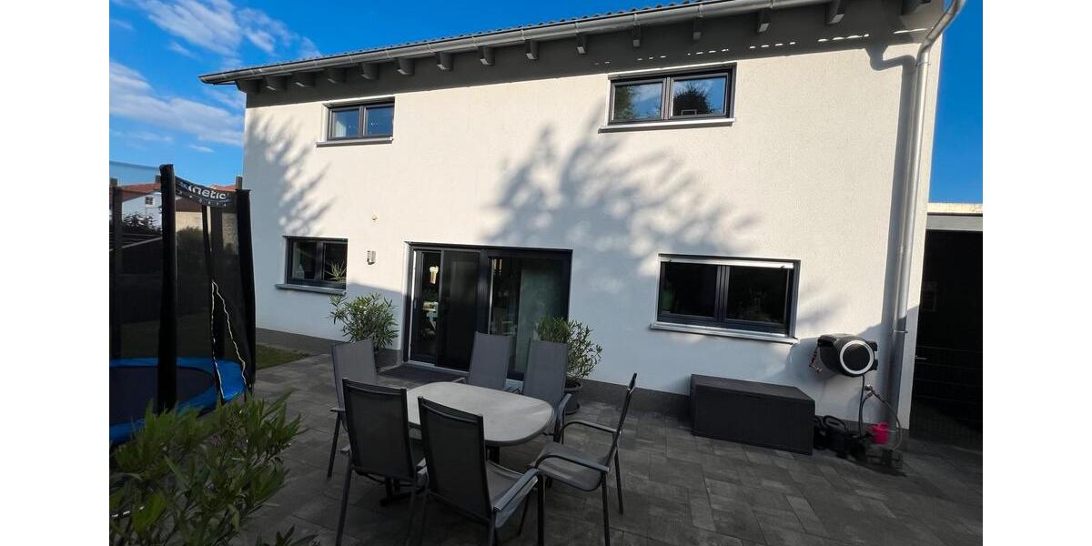 Einfamilienhaus Bad Kissingen - 5 Zimmer, 145 m&sup2;, 599.000&euro; | Angebot:25332130