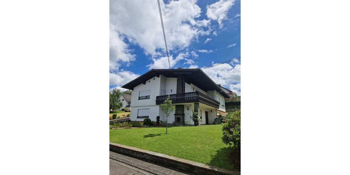 Einfamilienhaus Unnau - 7 Zimmer, 210 m&sup2;, 1.600&euro; | Angebot:27179995