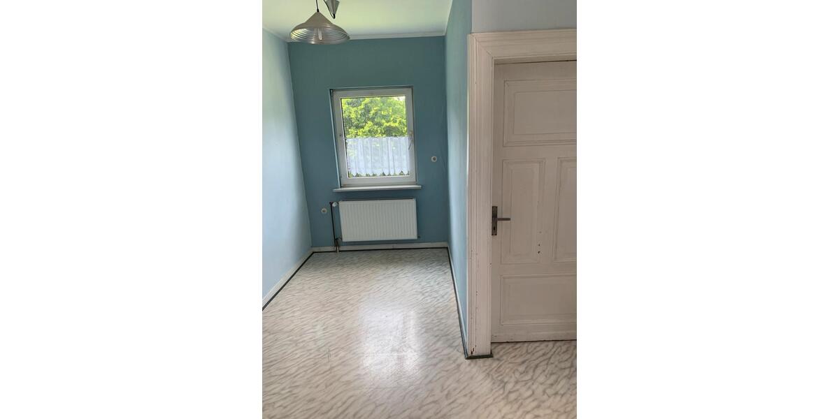 Einfamilienhaus Schmallenberg - 8 Zimmer, 200 m&sup2;, 219.000&euro; | Angebot:27070760