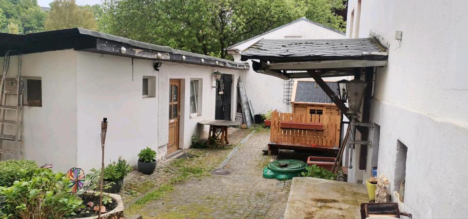Doppelhaushälfte Zschopau - 7 Zimmer, 240 m&sup2;, 69.000&euro; | Angebot:20664245