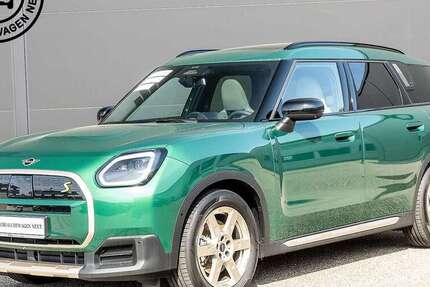 Mini Cooper SE Countryman 3.672 km 42.370 &euro; Gerlingen 70839