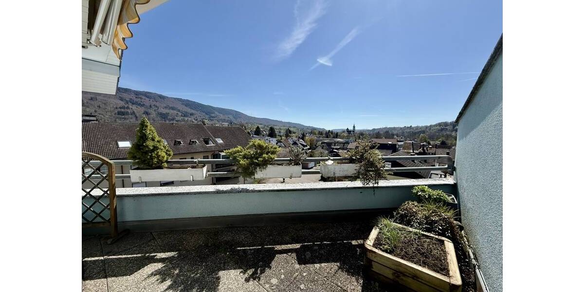 Etagenwohnung Wehr - 3 Zimmer, 80 m&sup2;, 229.000&euro; | Angebot:26139571