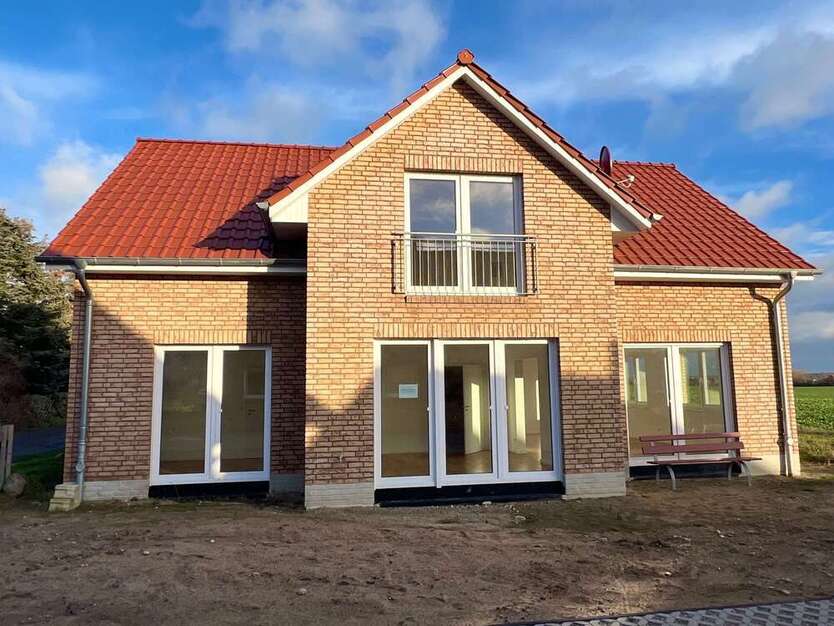 Haus zum Kaufen in Insel Poel 590.000 € 150.7 m²