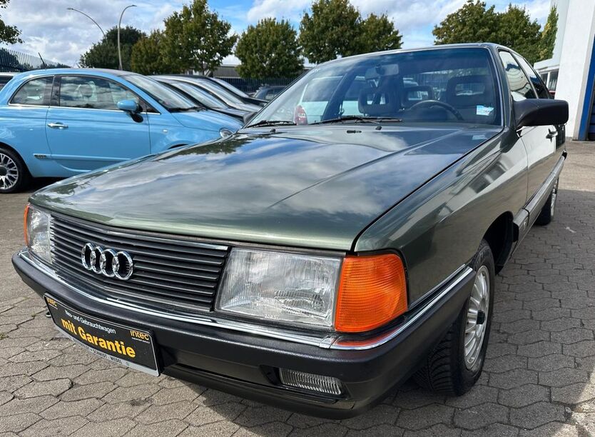 Audi 100 240.000 km 2.990 € Hamburg 20537