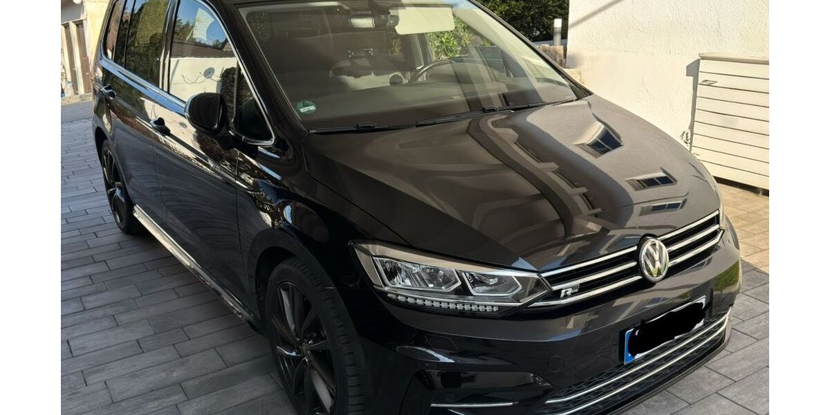 VW Touran 88.000 km 22.100 &euro; Trunkelsberg 87779