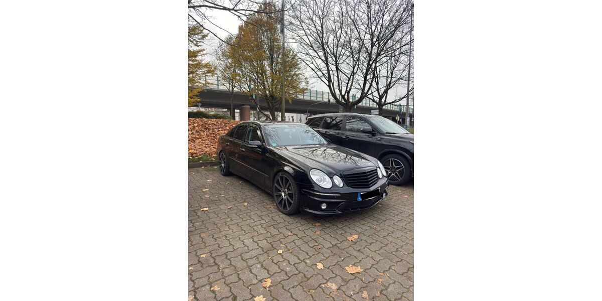 Mercedes-Benz E 320 220.000 km 10.250 &euro; Osdorf 24251