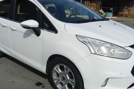 Ford B-Max 211.000 km 3.250 &euro; Regensburg 93057