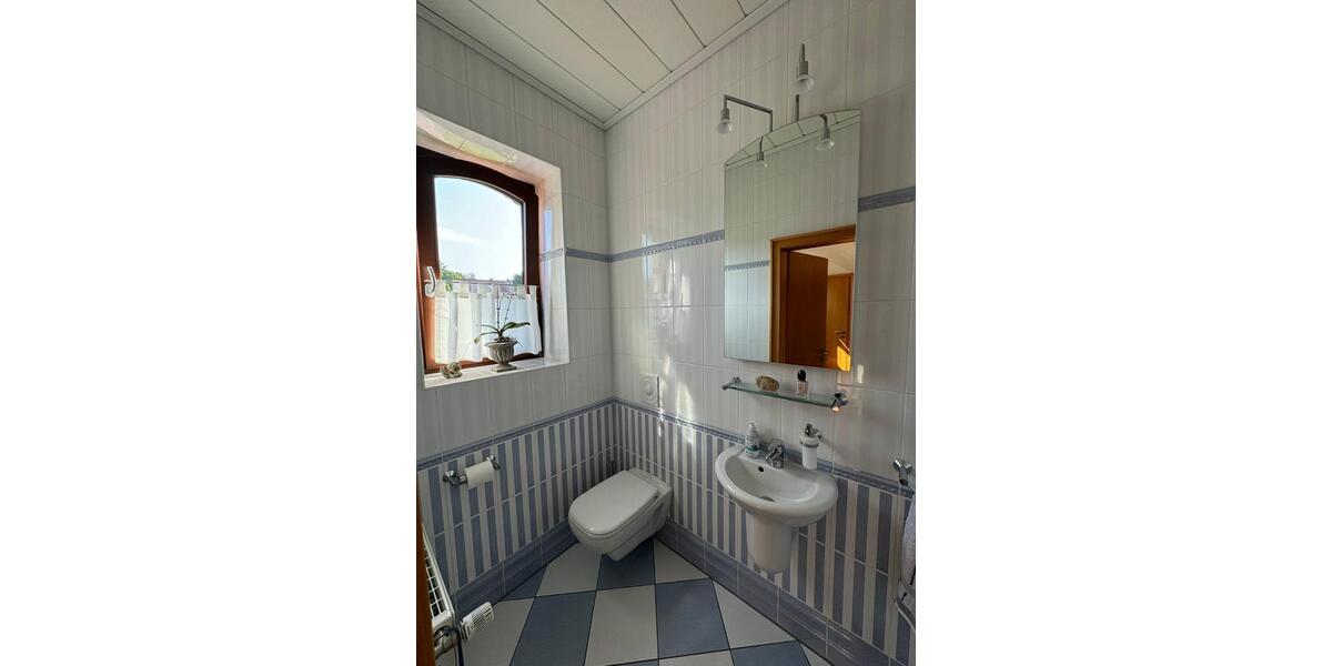 Einfamilienhaus Wardenburg - 10 Zimmer, 284 m&sup2;, 445.000&euro; | Angebot:25480470