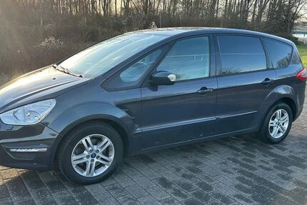 Ford S-Max 332.000 km 4.700 &euro; Niederkassel 53859
