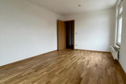 Wohnung Wesenberg - 3 Zimmer, 75 m&sup2;, 450&euro; | Angebot:25723467