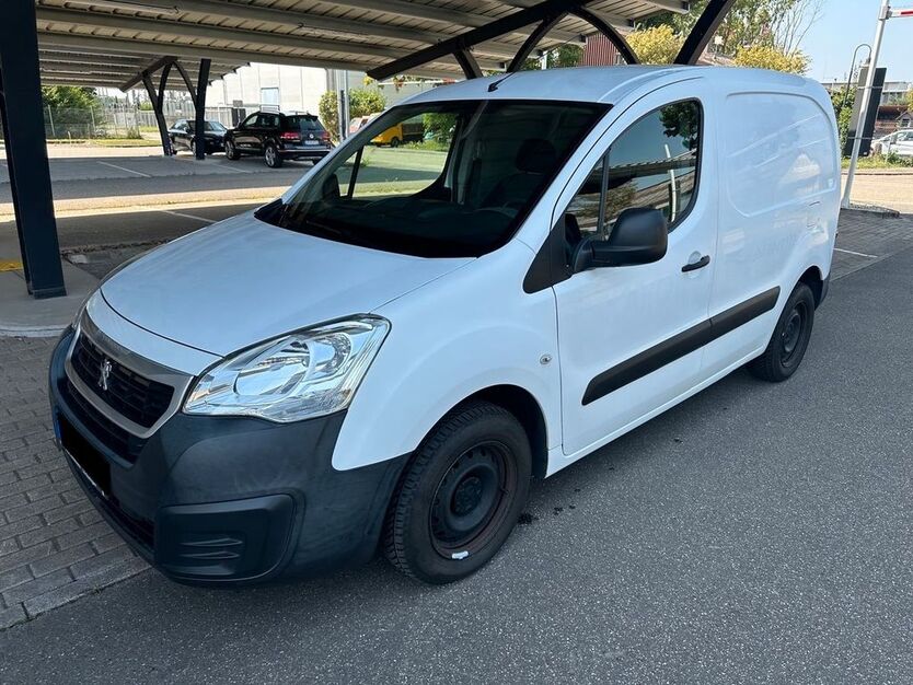 Peugeot Partner 161.000 km 5.250 € Lahr 77933