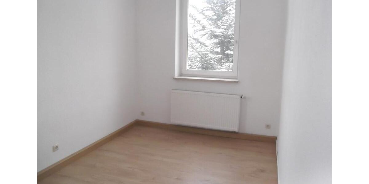 Etagenwohnung Falkenstein/Vogtland Vogtland - 2 Zimmer, 48 m&sup2;, 290&euro; | Angebot:26301264