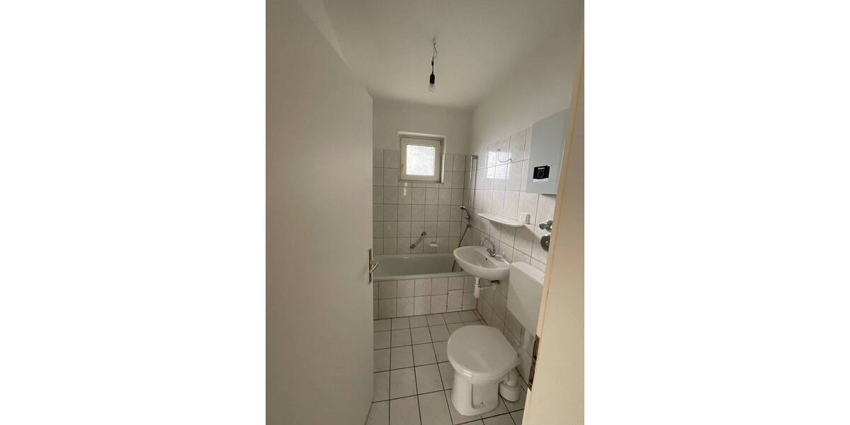 Etagenwohnung Duisburg Mittelmeiderich - 3 Zimmer, 55 m&sup2;, 419&euro; | Angebot:26834772