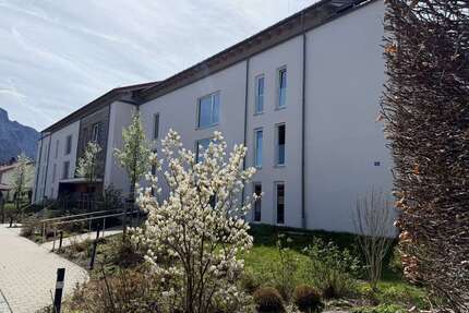 Wohnung zum Mieten in Bayerisch Gmain 865 € 65.49 m²